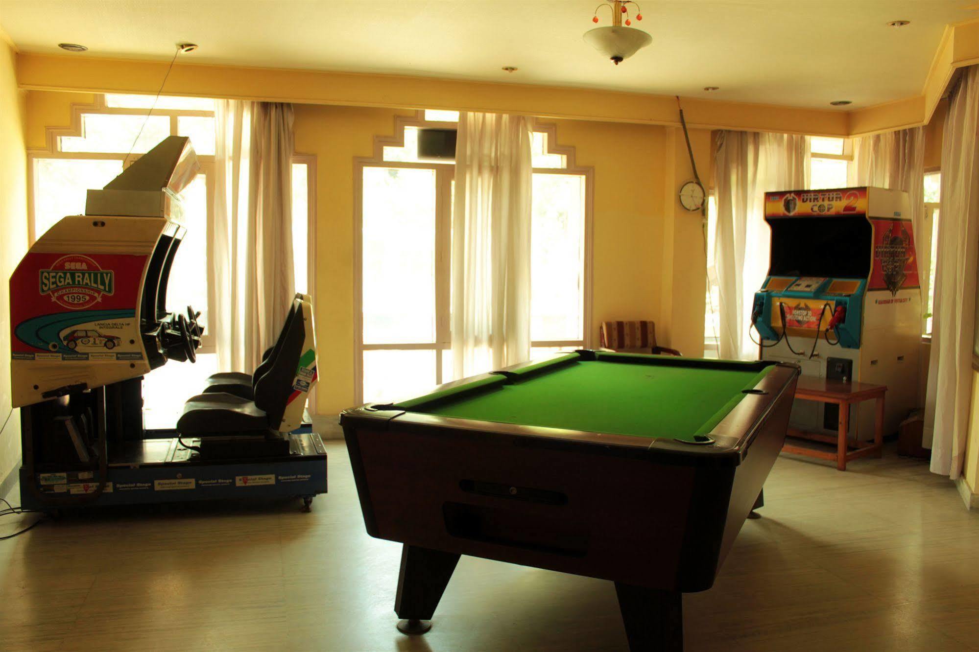 Bravia Hotel Manali Inn Exteriér fotografie